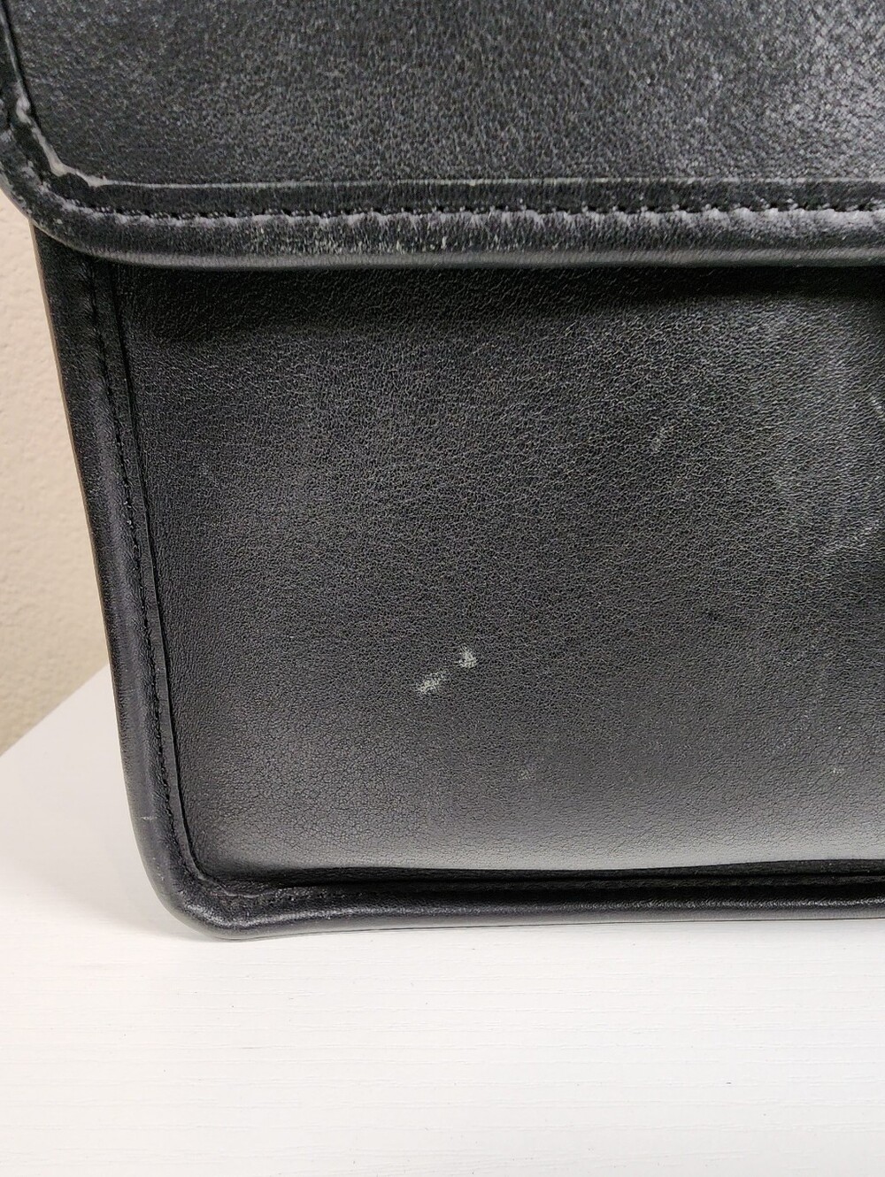 Coach Black Leather Willis Bag - Picture 10 of 13